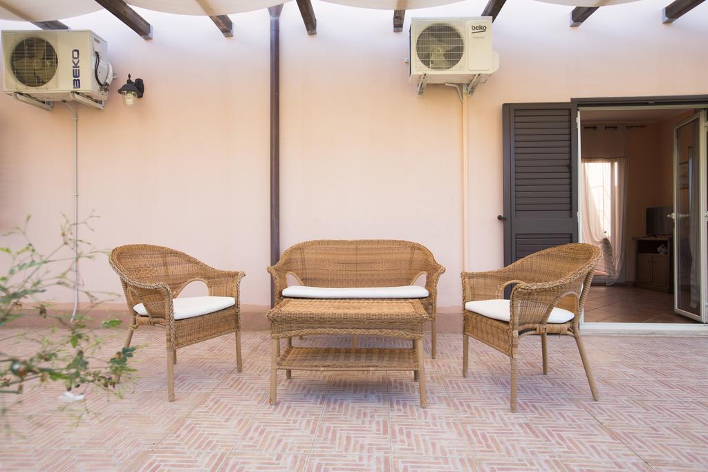 Villa Di Franco Cefalu Luaran gambar